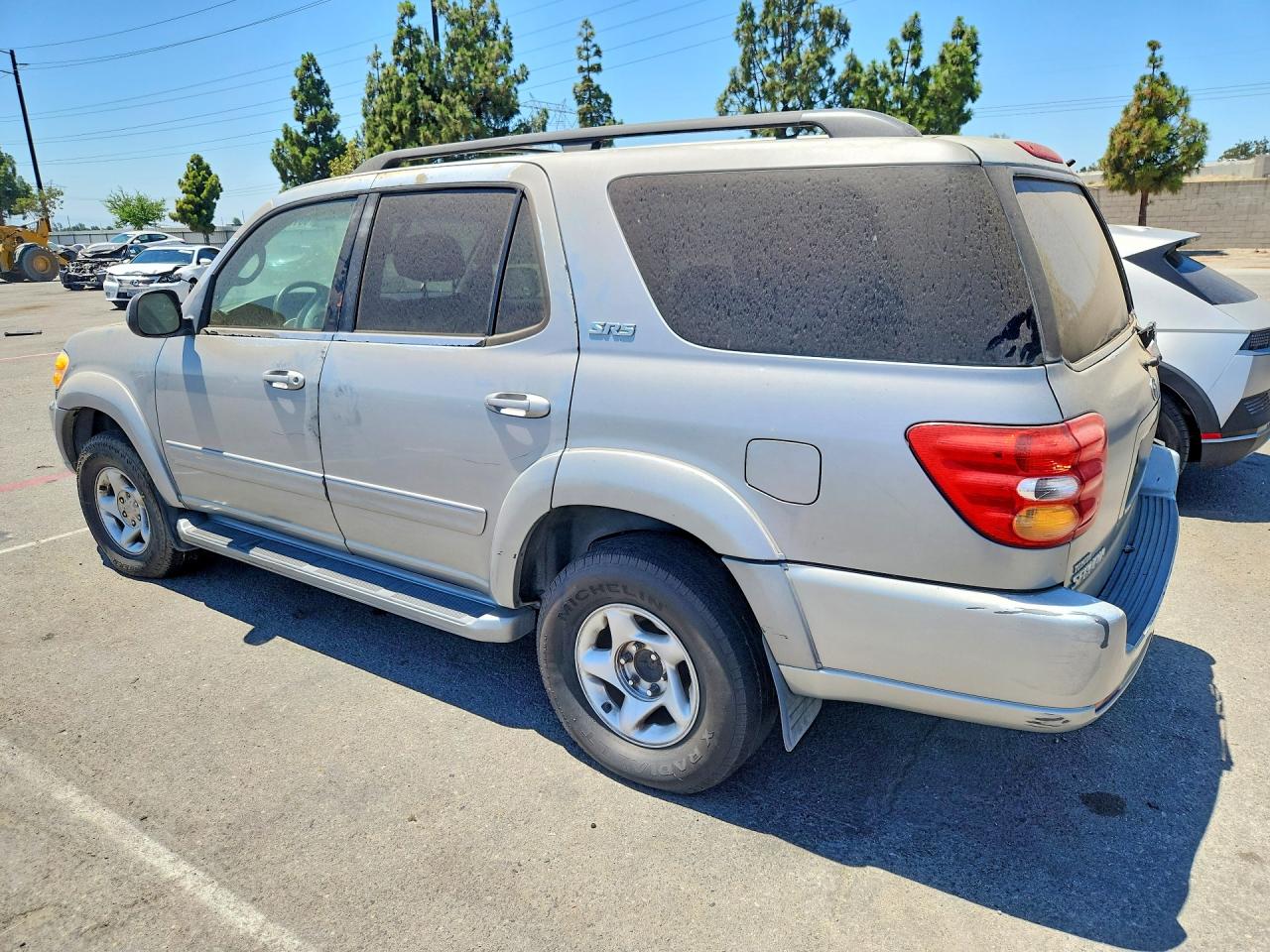 2001 Toyota Sequoia Sr5 Tan vin: 5TDZT34A71S020635