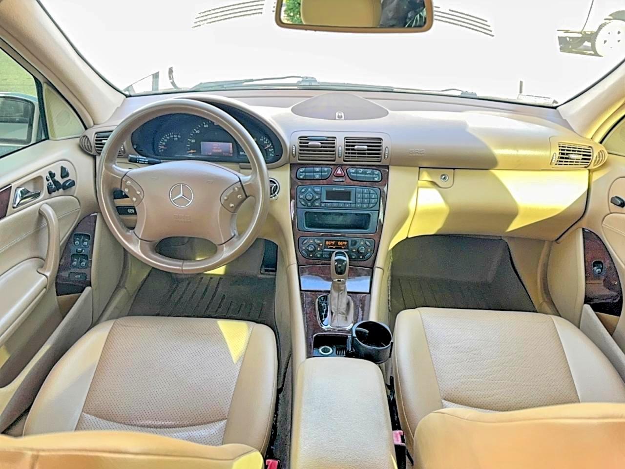 2001 Mercedes-benz C 320 Gold vin: WDBRF64J41F035438