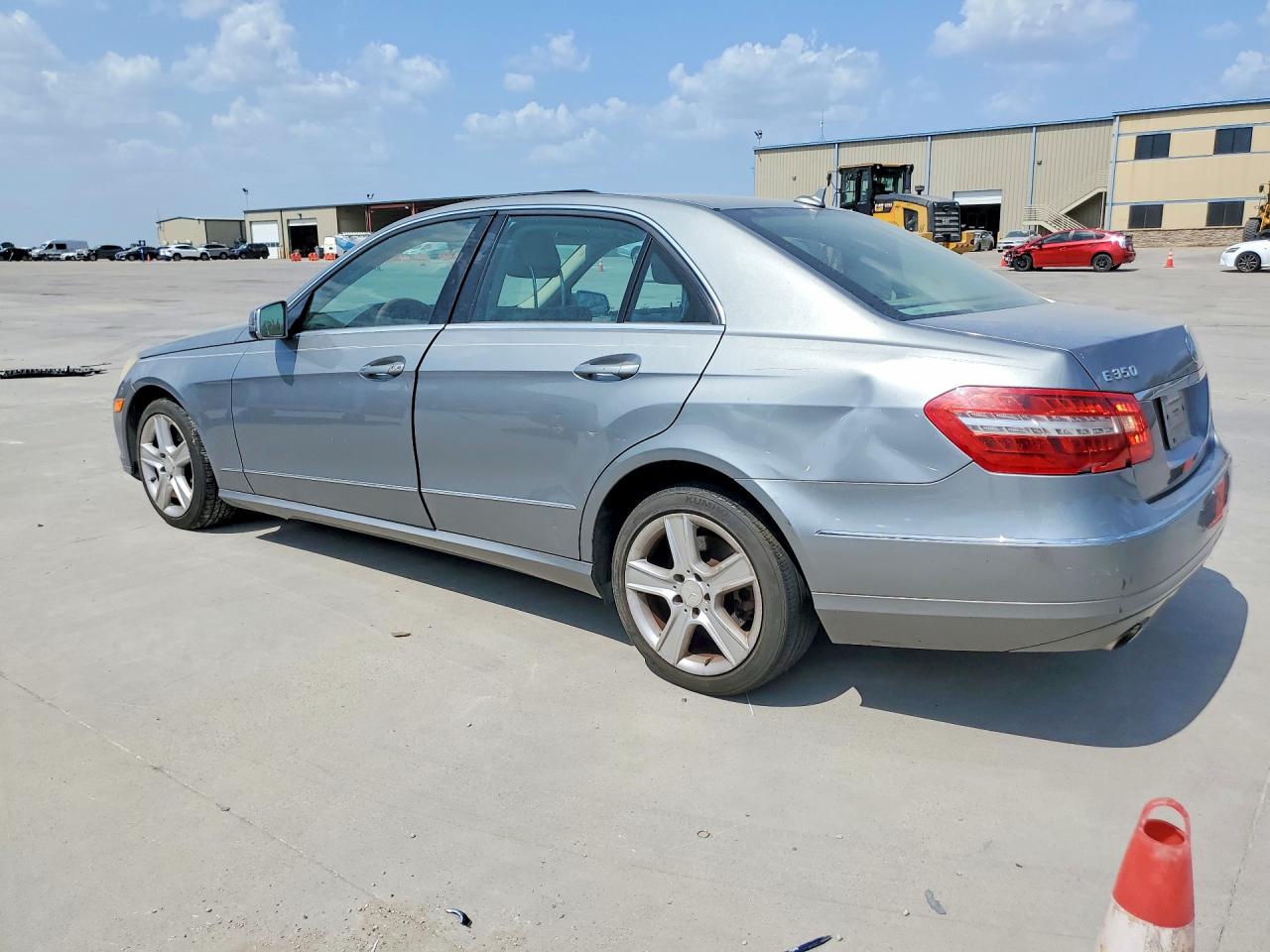2010 Mercedes-benz E 350 Gray vin: WDDHF5GB9AA051083