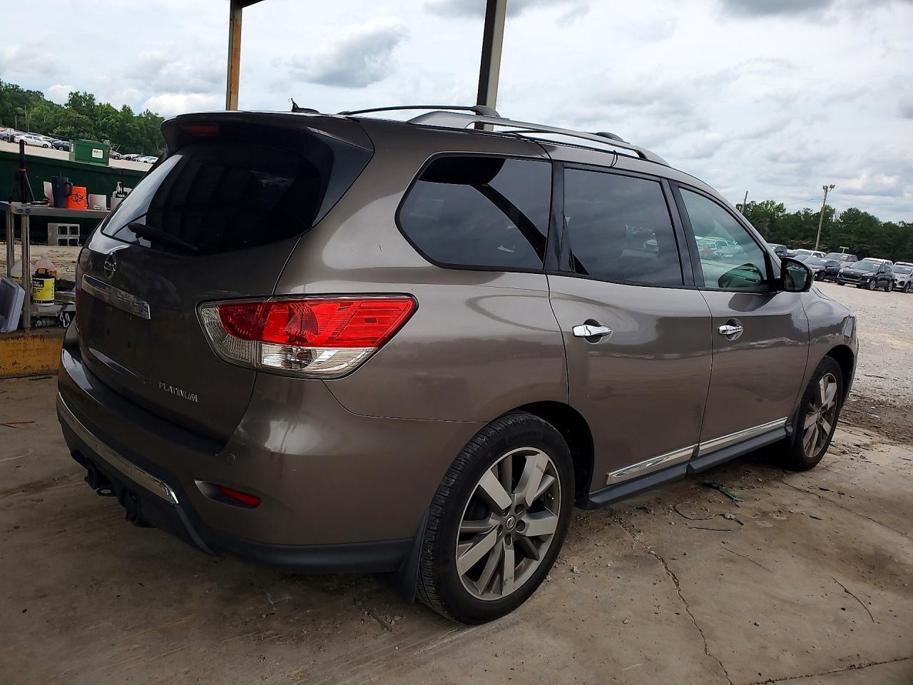 2014 Nissan Pathfinder S Коричневый vin: 5N1AR2MN7EC650599
