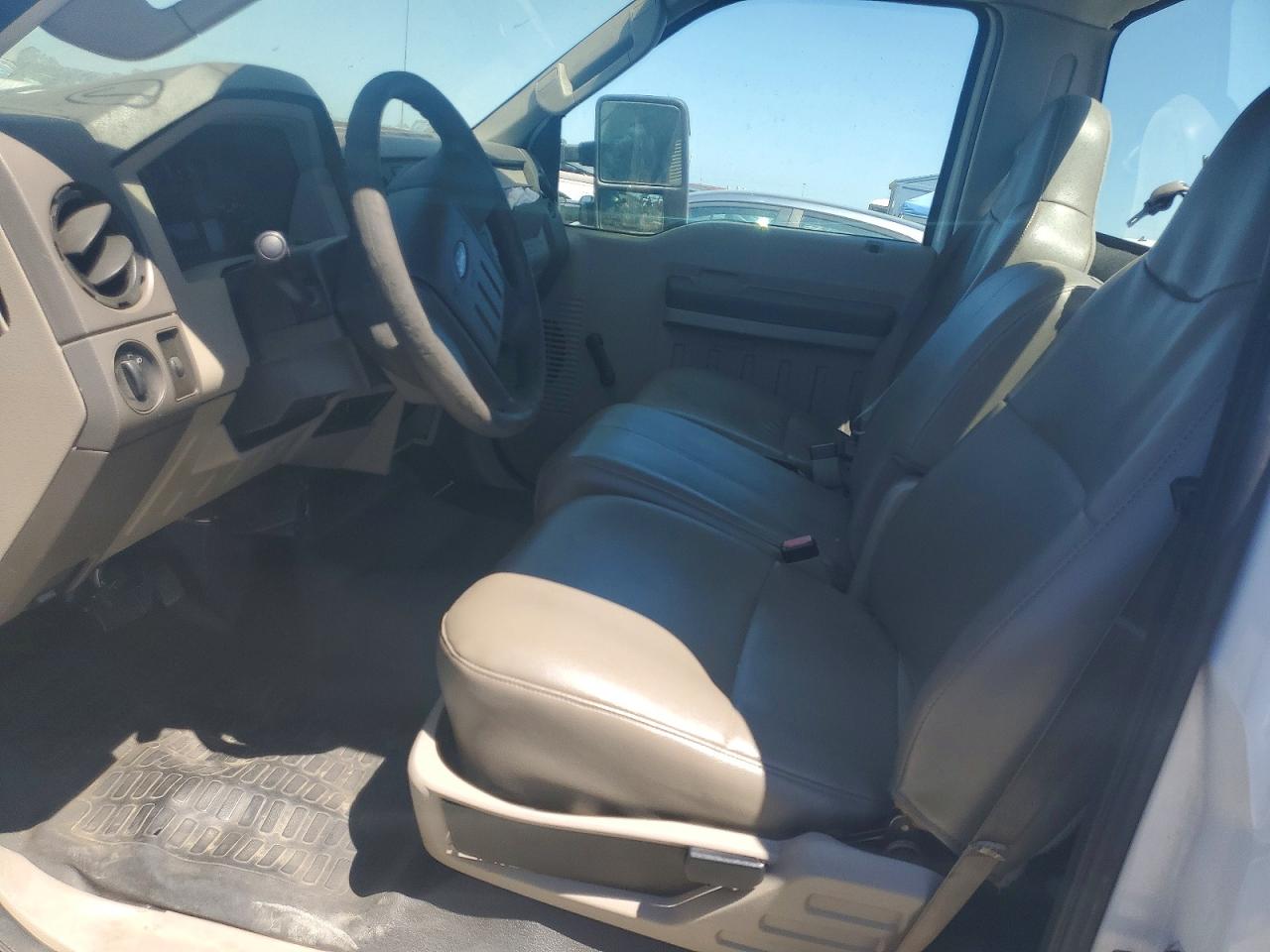 2008 Ford F350 Srw Super Duty White vin: 1FTWF30R58EE41792