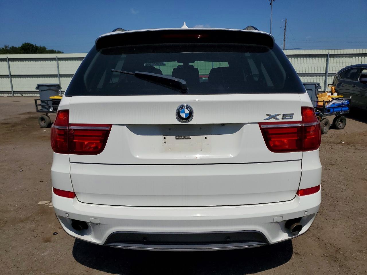 2011 Bmw X5 Xdrive35i White vin: 5UXZV4C56BLL58081