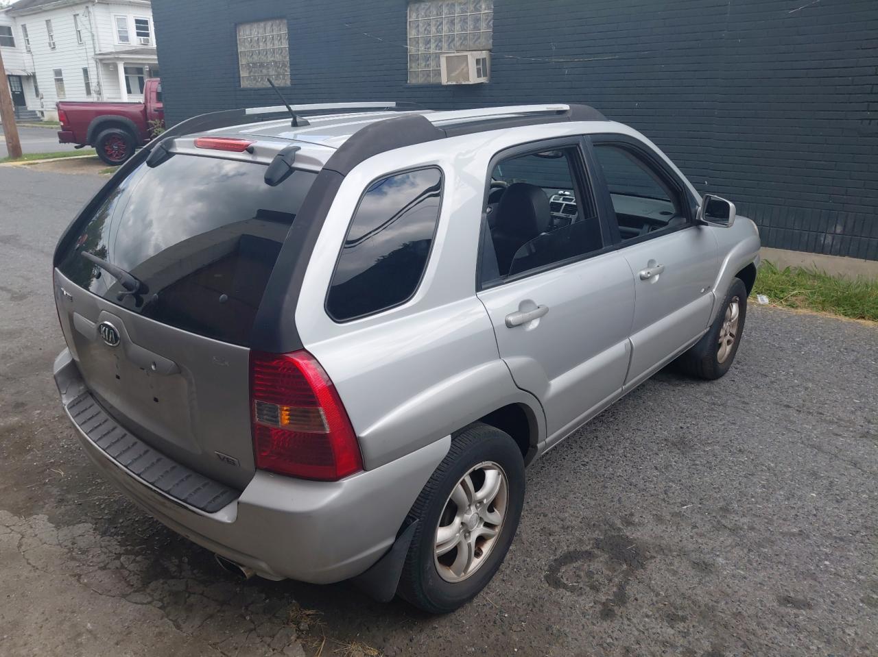 2006 Kia New Sportage Серебряный vin: KNDJE723167219829