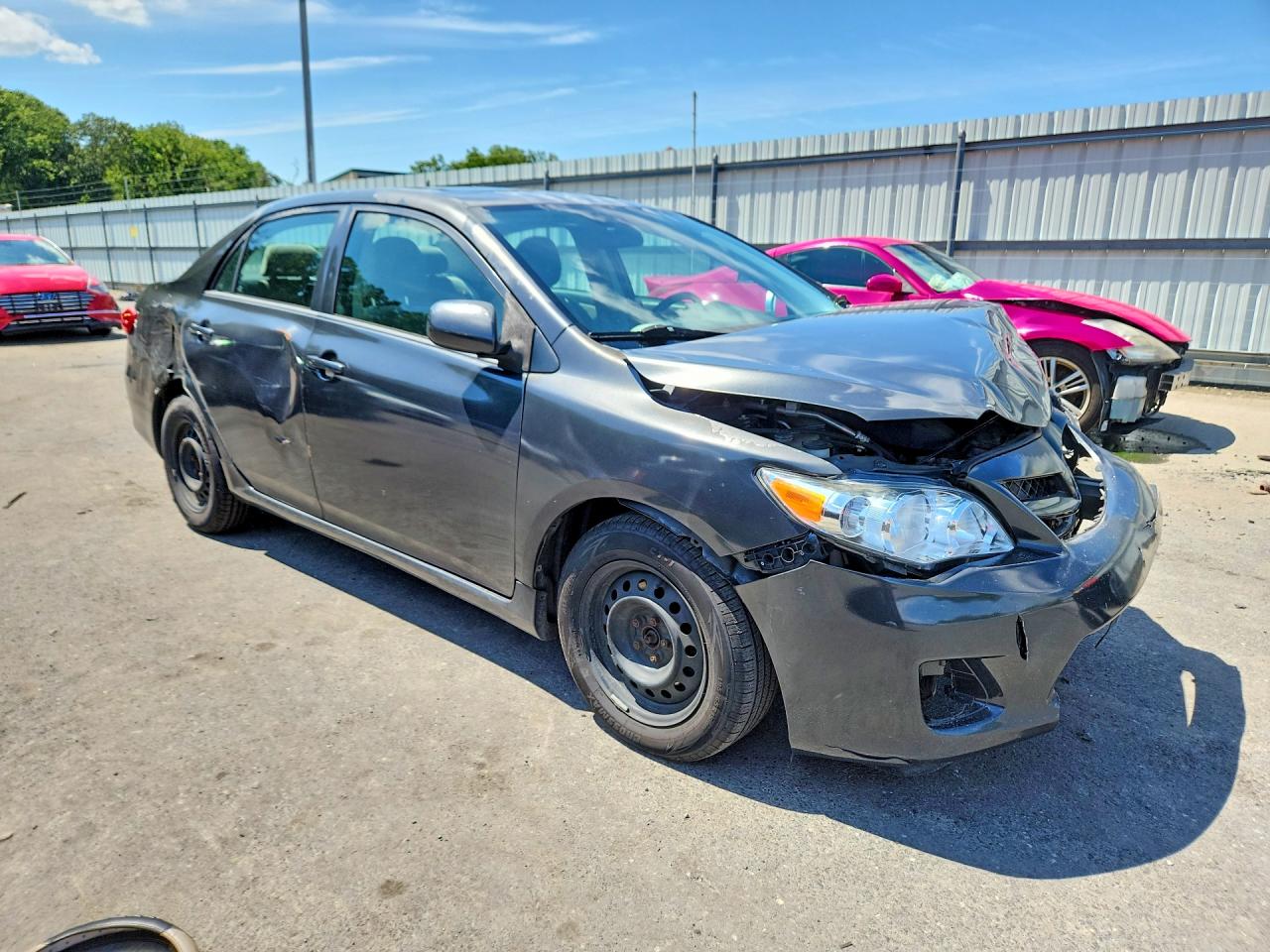 2011 Toyota Corolla Le Gray vin: 2T1BU4EE6BC742596