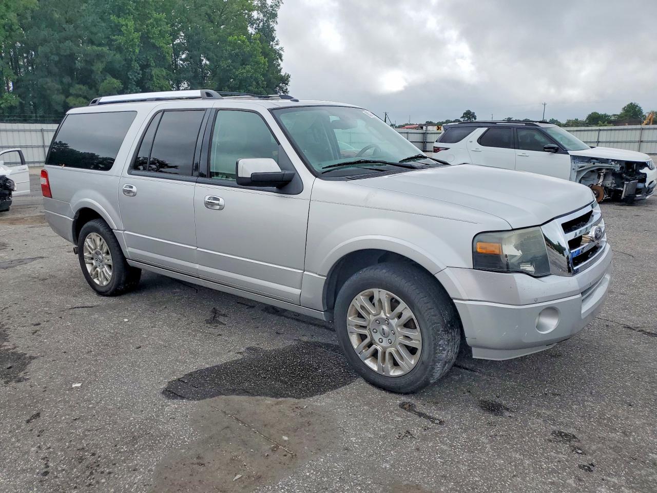 2013 Ford Expedition El Limited Серебряный vin: 1FMJK1K56DEF14954