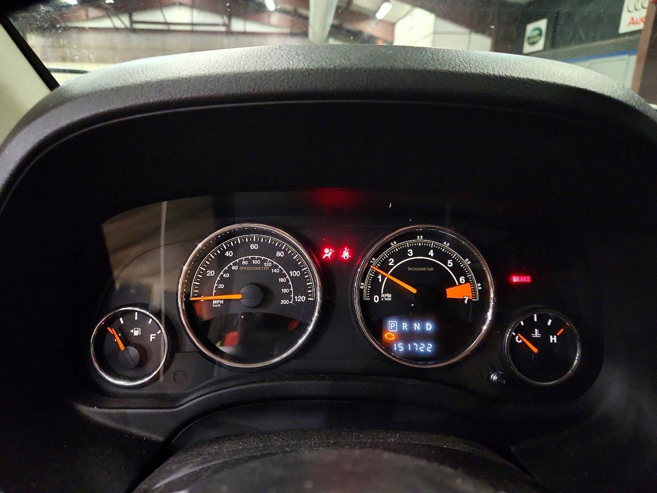 2014 Jeep Compass Latitude Gray vin: 1C4NJDEB7ED632966