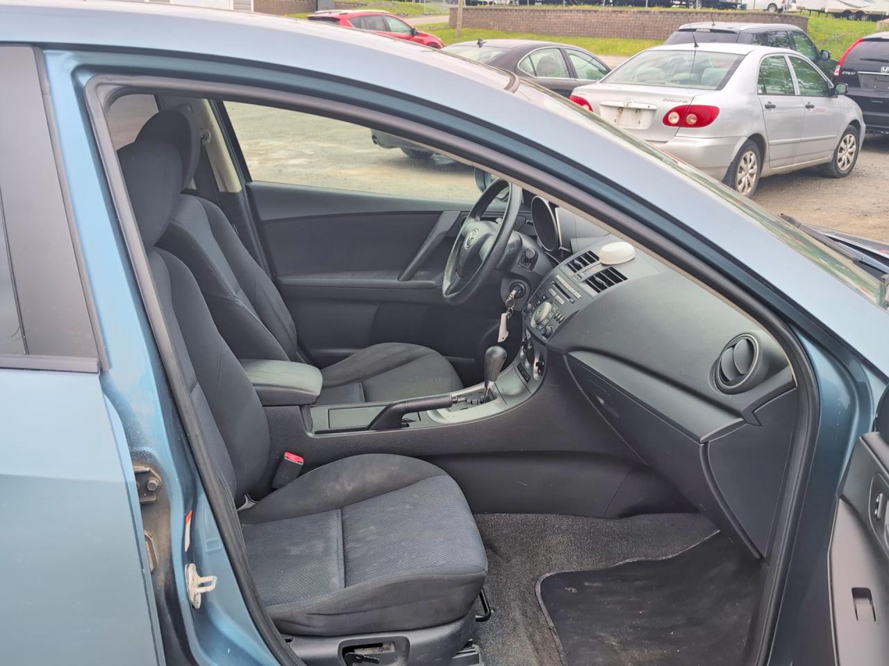 2010 Mazda 3 I Blue vin: JM1BL1HF9A1299336