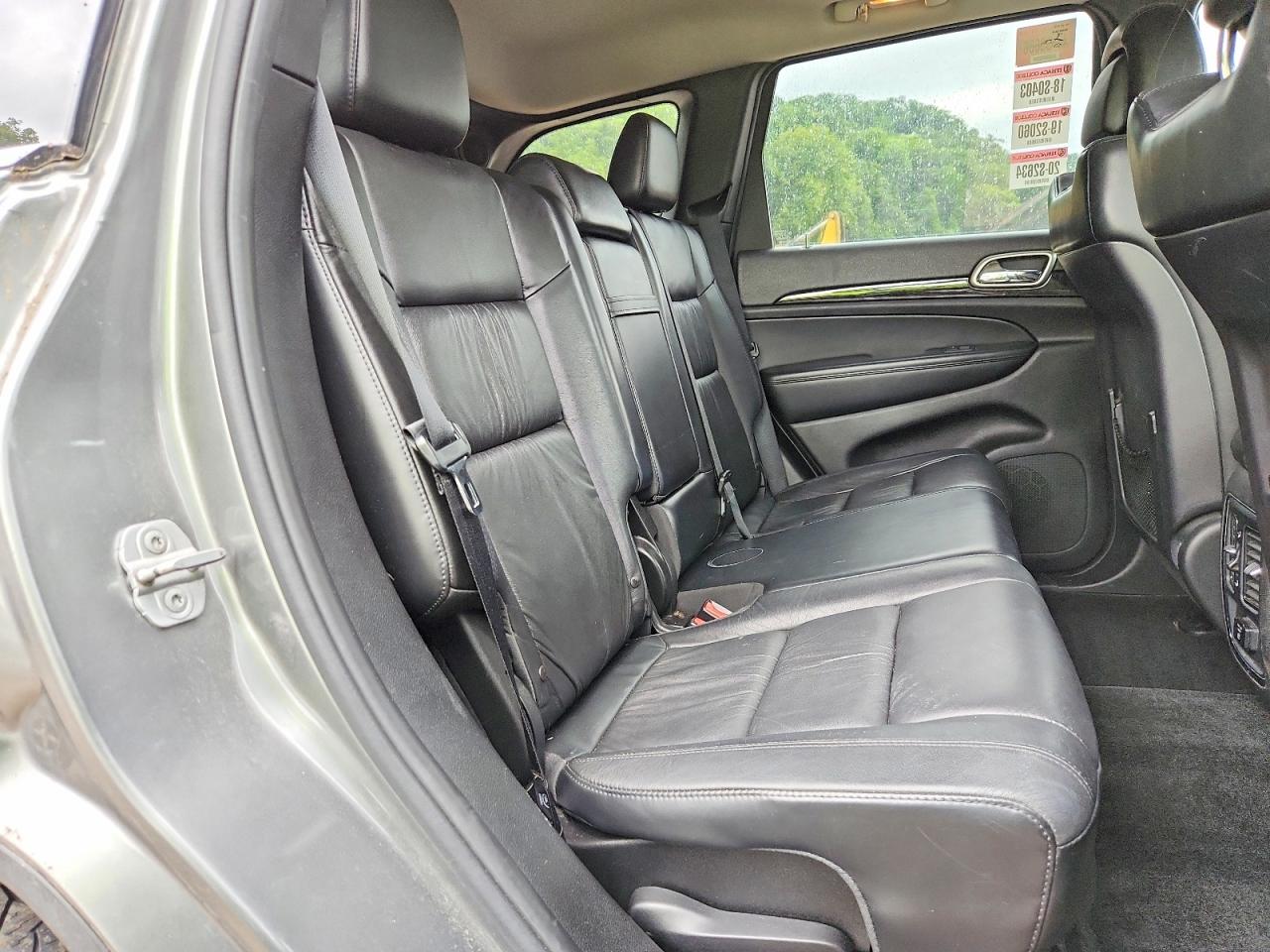 2013 Jeep Grand Cherokee Laredo Серый vin: 1C4RJFAG0DC542612