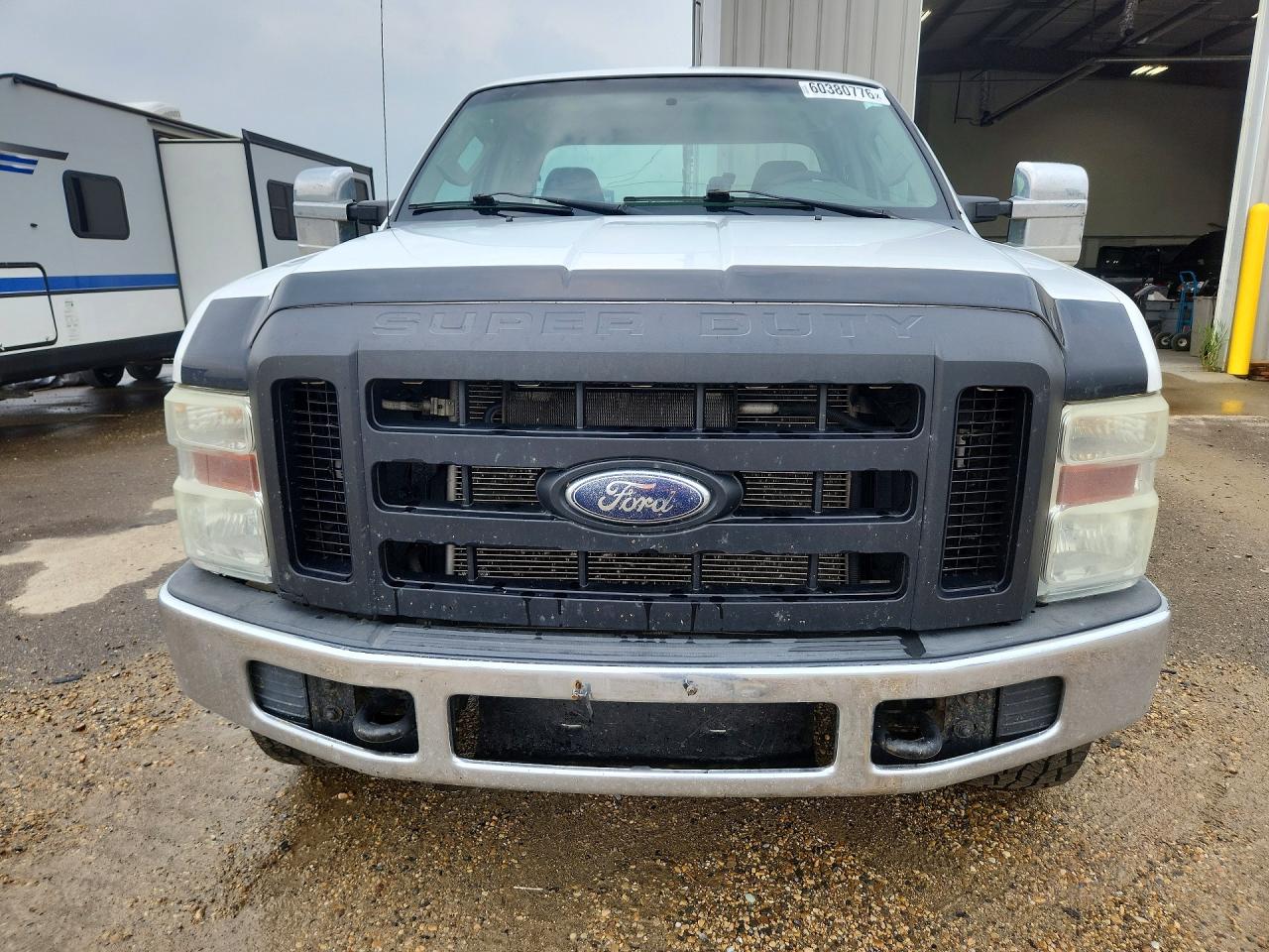 2009 Ford F250 Super Duty Белый vin: 1FTSX21599EA52348