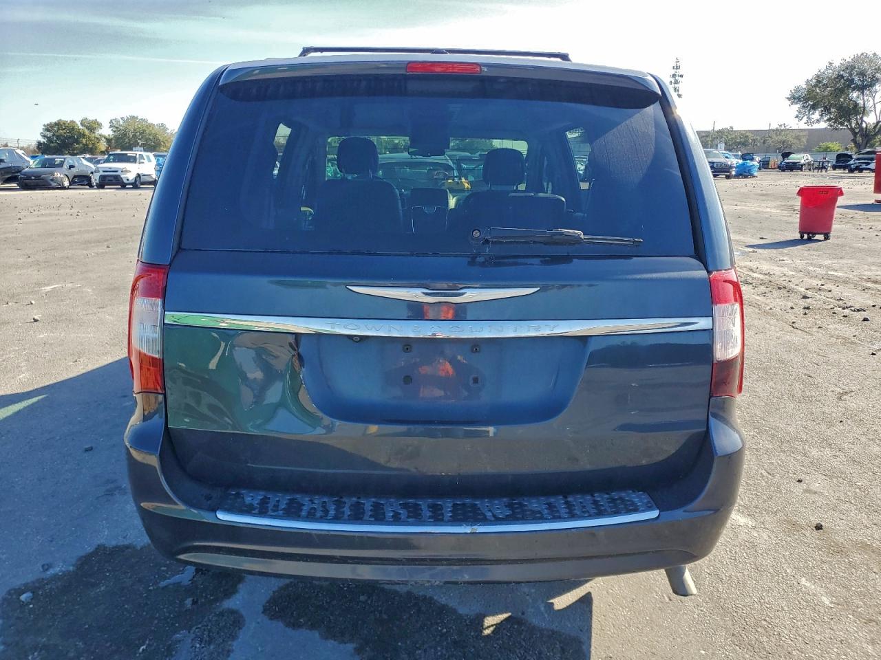 2014 Chrysler Town & Country Touring Blue vin: 2C4RC1BG4ER165593