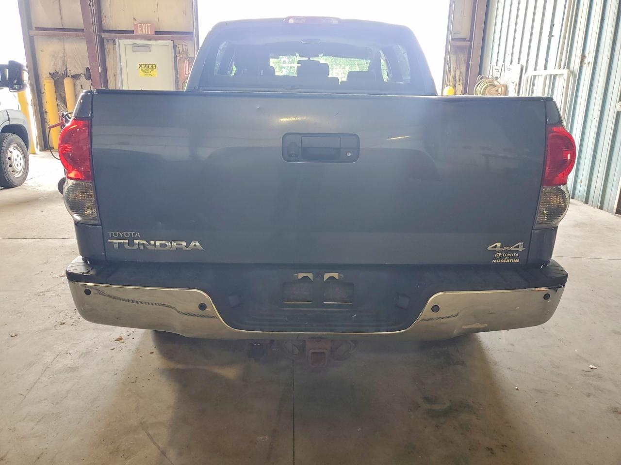 2008 Toyota Tundra Crewmax Limited Silver vin: 5TFDV58168X070053