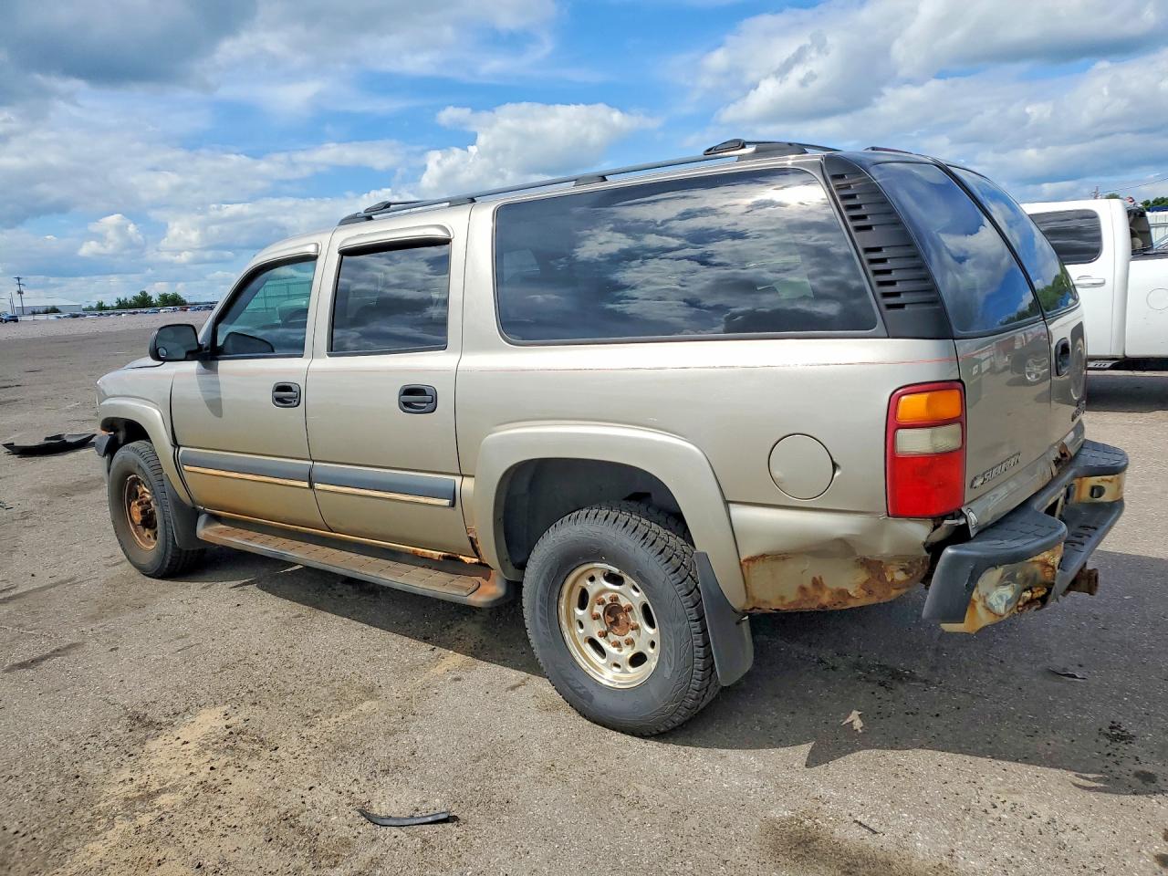 2003 Chevrolet Suburban K2500 Tan vin: 3GNGK26U03G153354