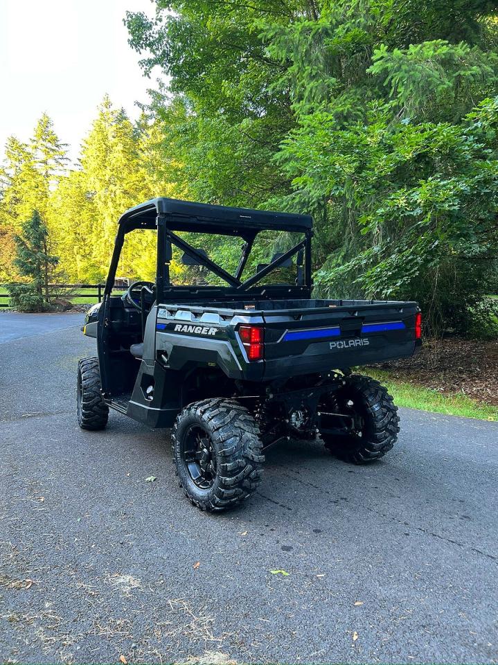 2023 Polaris Ranger Xp 1000 Premium Blue vin: 4XARRE997P8044267
