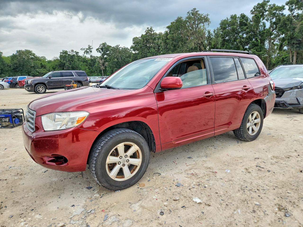 2008 Toyota Highlander Base Burgundy vin: JTEDS41A082009657