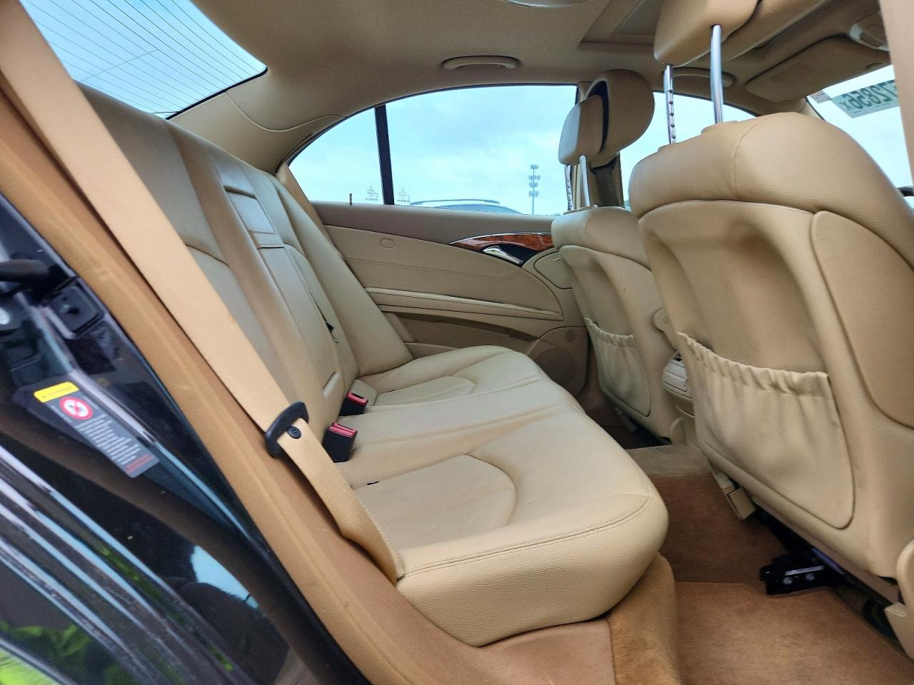 2008 Mercedes-benz E 350 4matic Black vin: WDBUF87XX8B259546