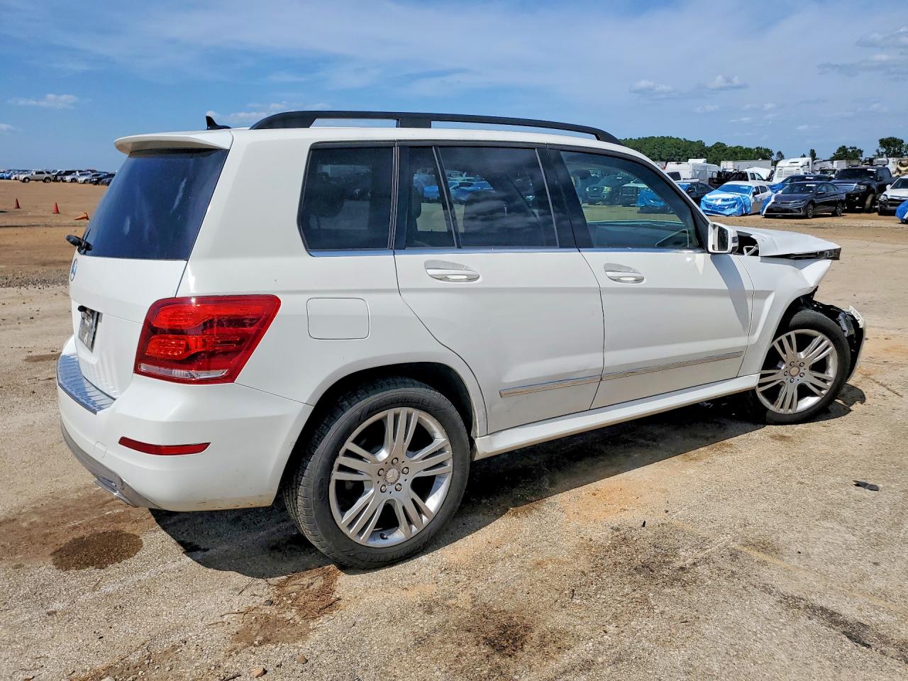 2015 Mercedes-benz Glk 350 Белый vin: WDCGG5HB3FG382242