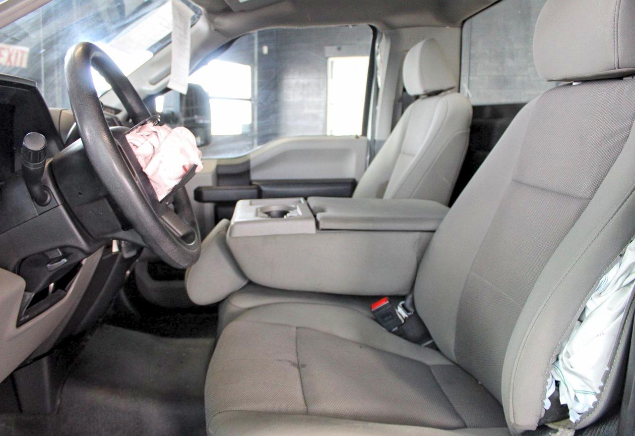 2020 Ford F250 Super Duty White vin: 1FTBF2BN1LEE09496