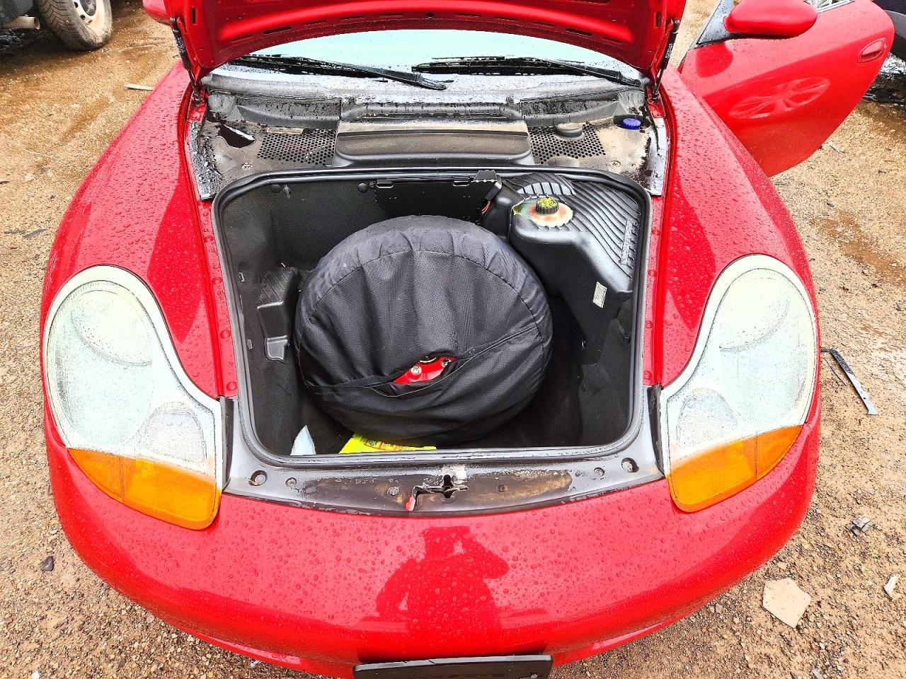 2001 Porsche Boxster Red vin: WP0CA29871U621728