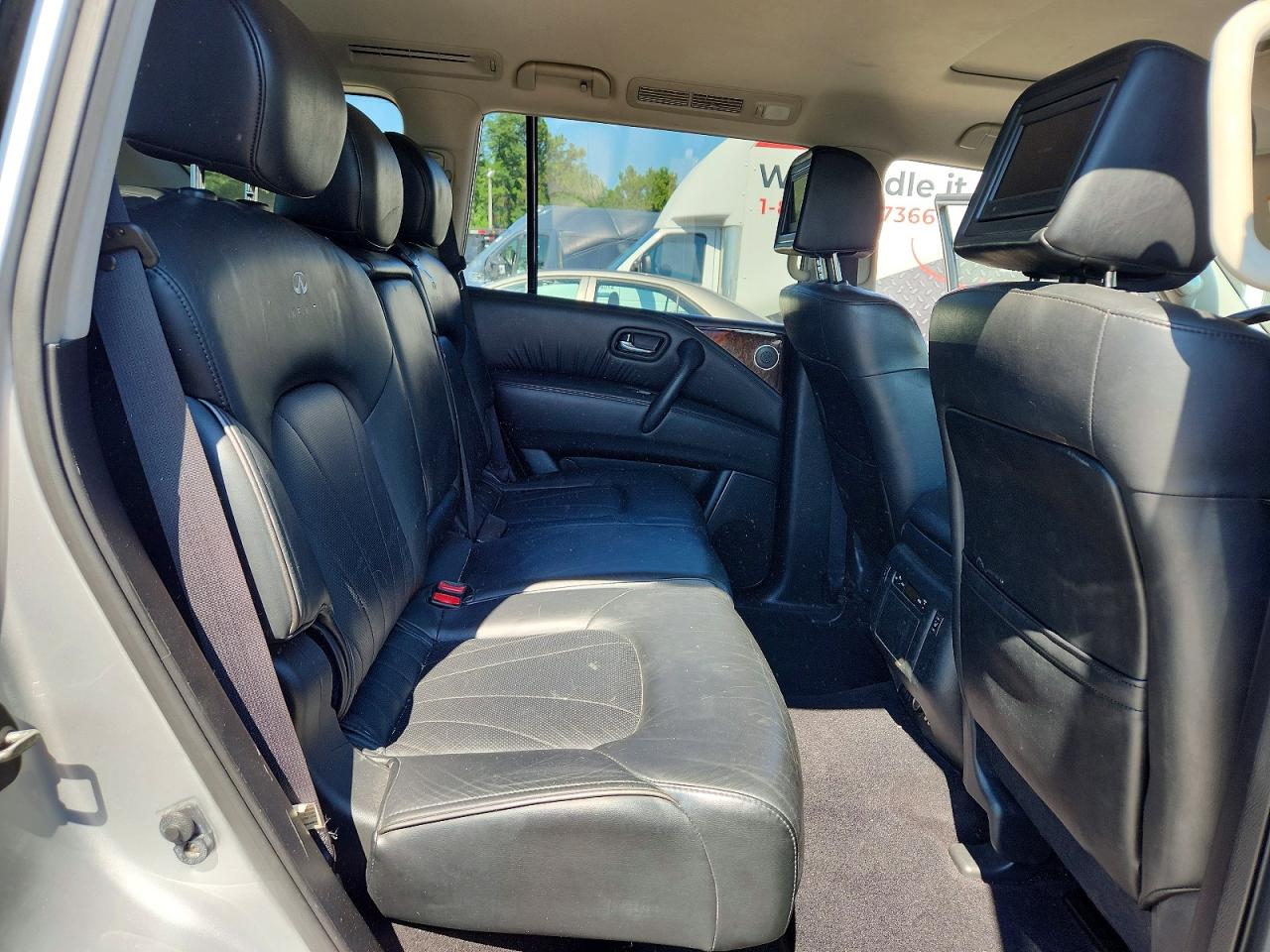 2013 Infiniti Qx56 Base Silver vin: JN8AZ2NC5D9330747