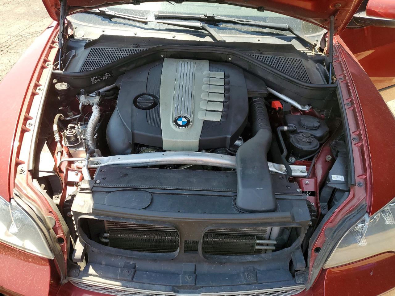 2013 Bmw X5 Xdrive35d Burgundy vin: 5UXZW0C52D0B95569