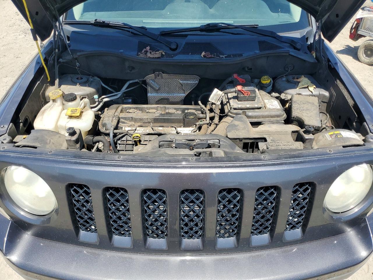 2014 Jeep Patriot Sport Gray vin: 1C4NJPBA5ED812444