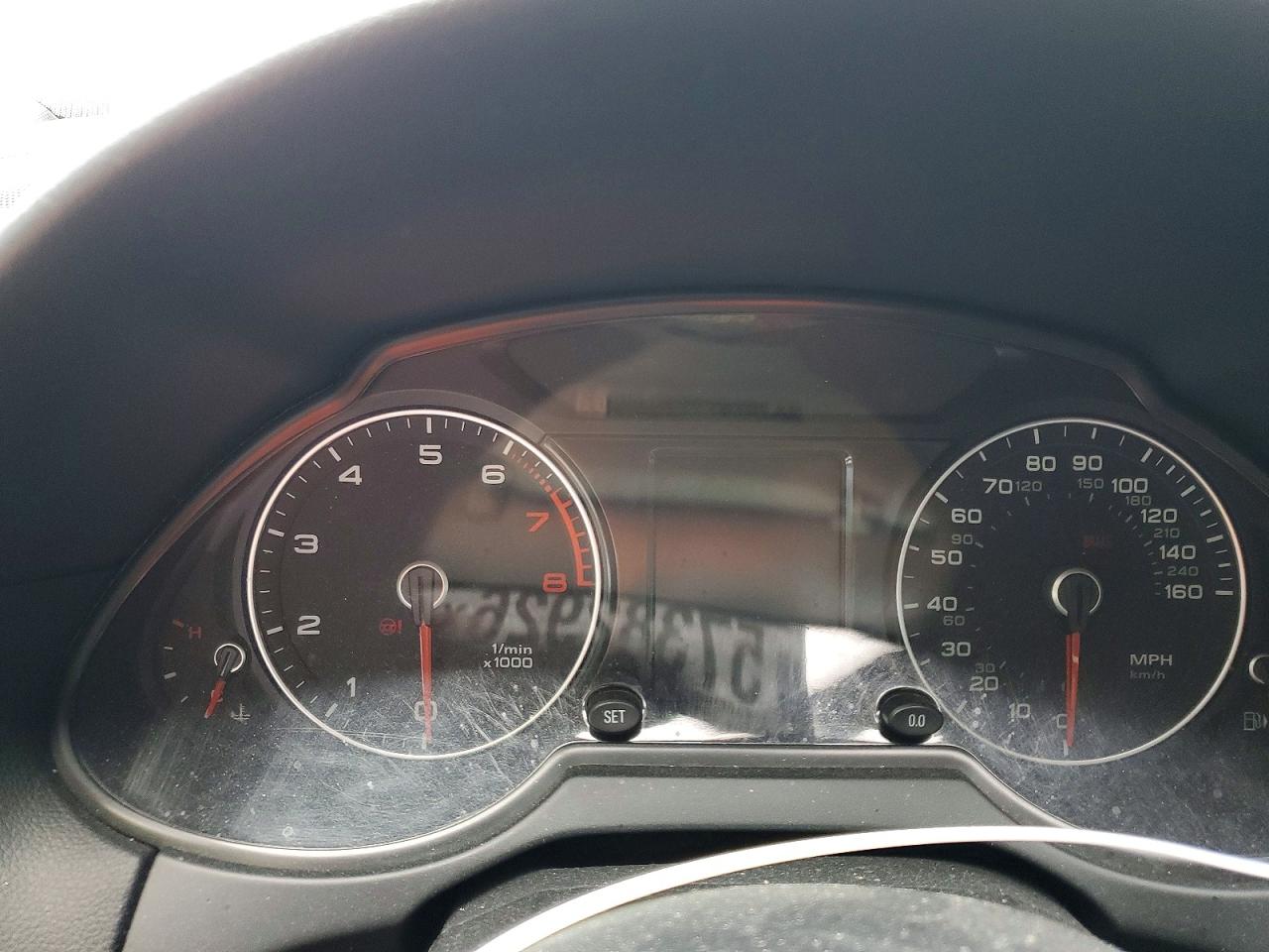 2013 Audi Q5 Premium Plus Белый vin: WA1LFAFP1DA084278