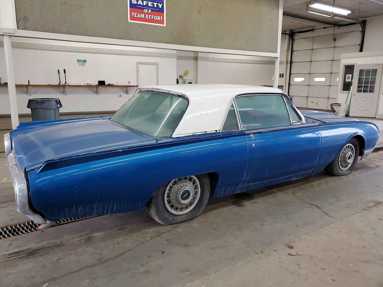 1961 Ford Thunderbir Blue vin: 1Y71Z169544