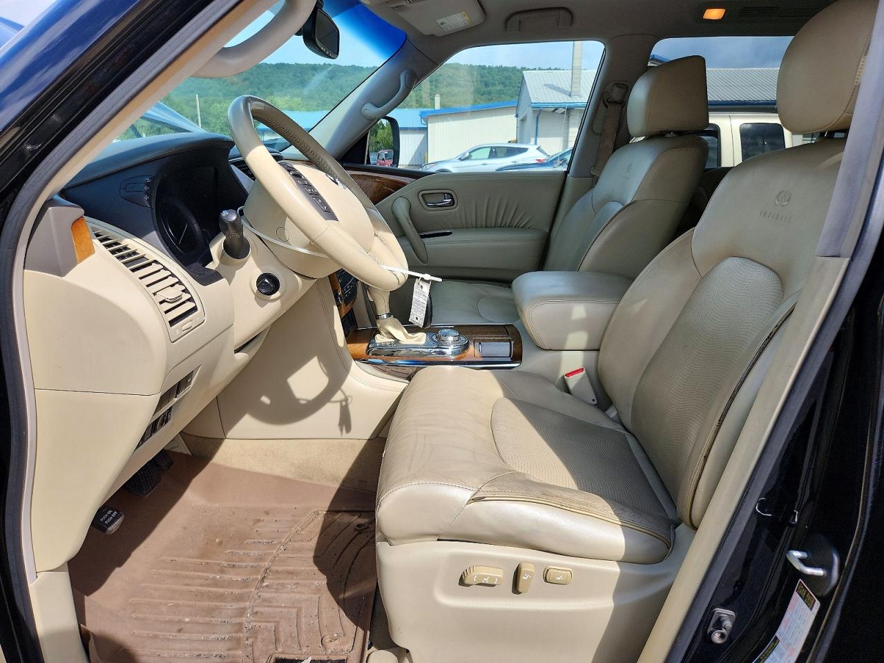 2012 Infiniti Qx56 Base Черный vin: JN8AZ2NE1C9016979