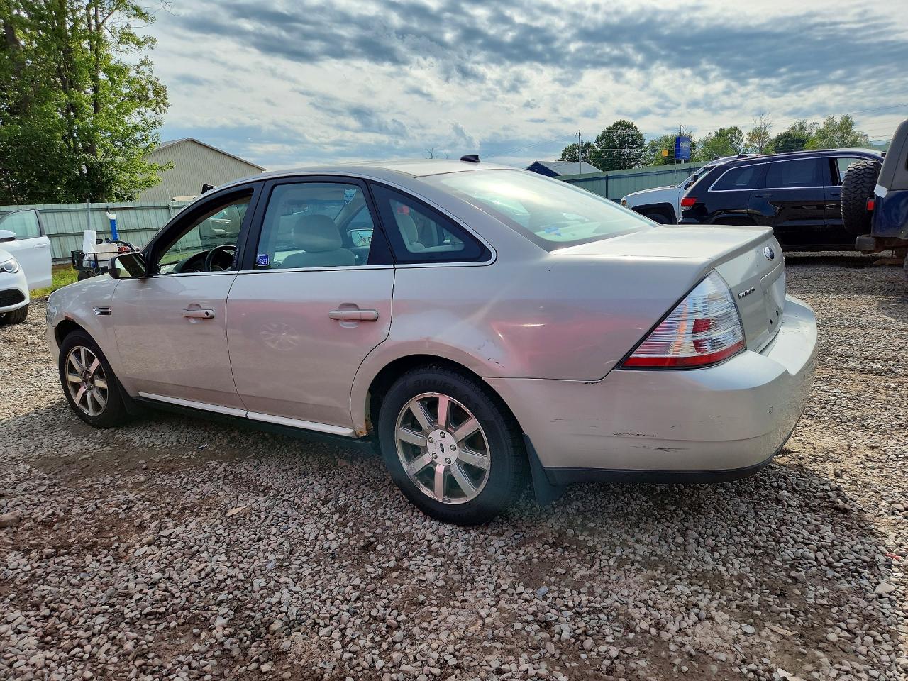 2008 Ford Taurus Sel White vin: 1FAHP24WX8G156726