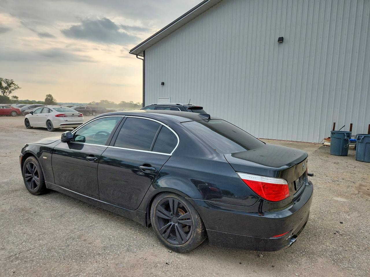 2010 Bmw 528 Xi Black vin: WBANV1C59AC388671