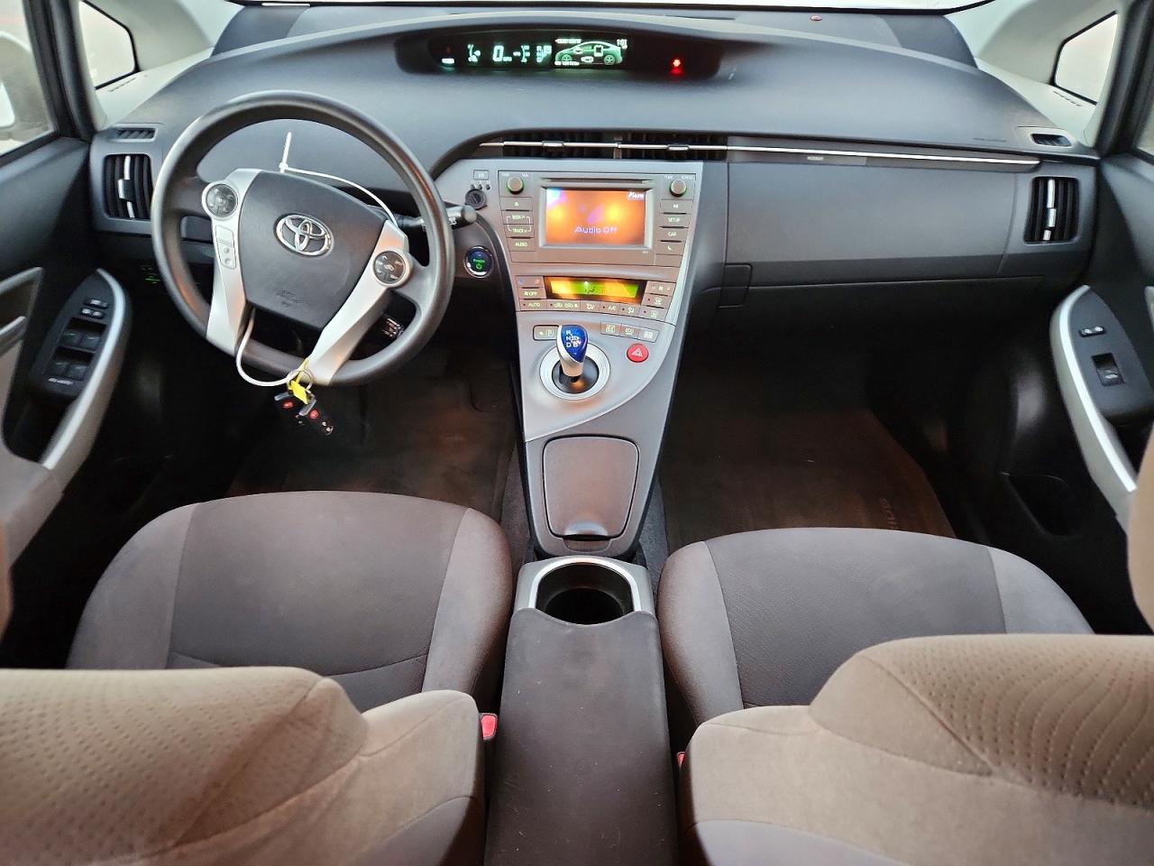 2014 Toyota Prius Two White vin: JTDKN3DU6E1759505