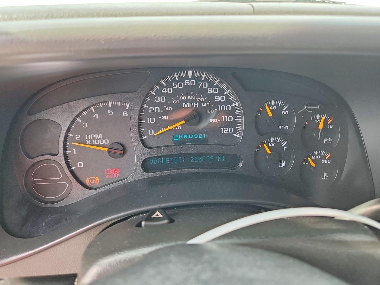 2004 Chevrolet Silverado C1500 Silver vin: 2GCEC19T241388813