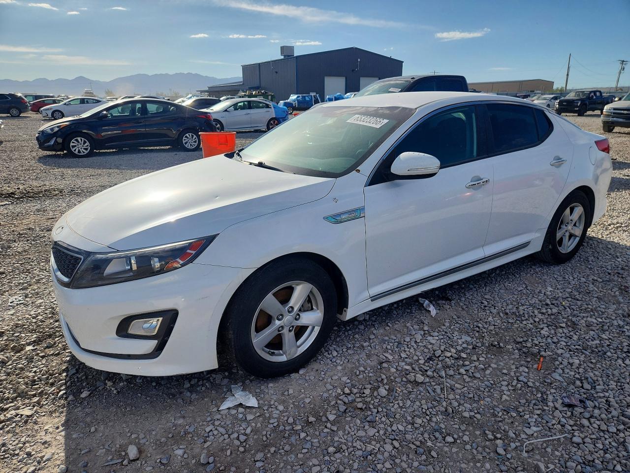 2015 Kia Optima Hybrid White vin: KNAGM4AD7F5079056