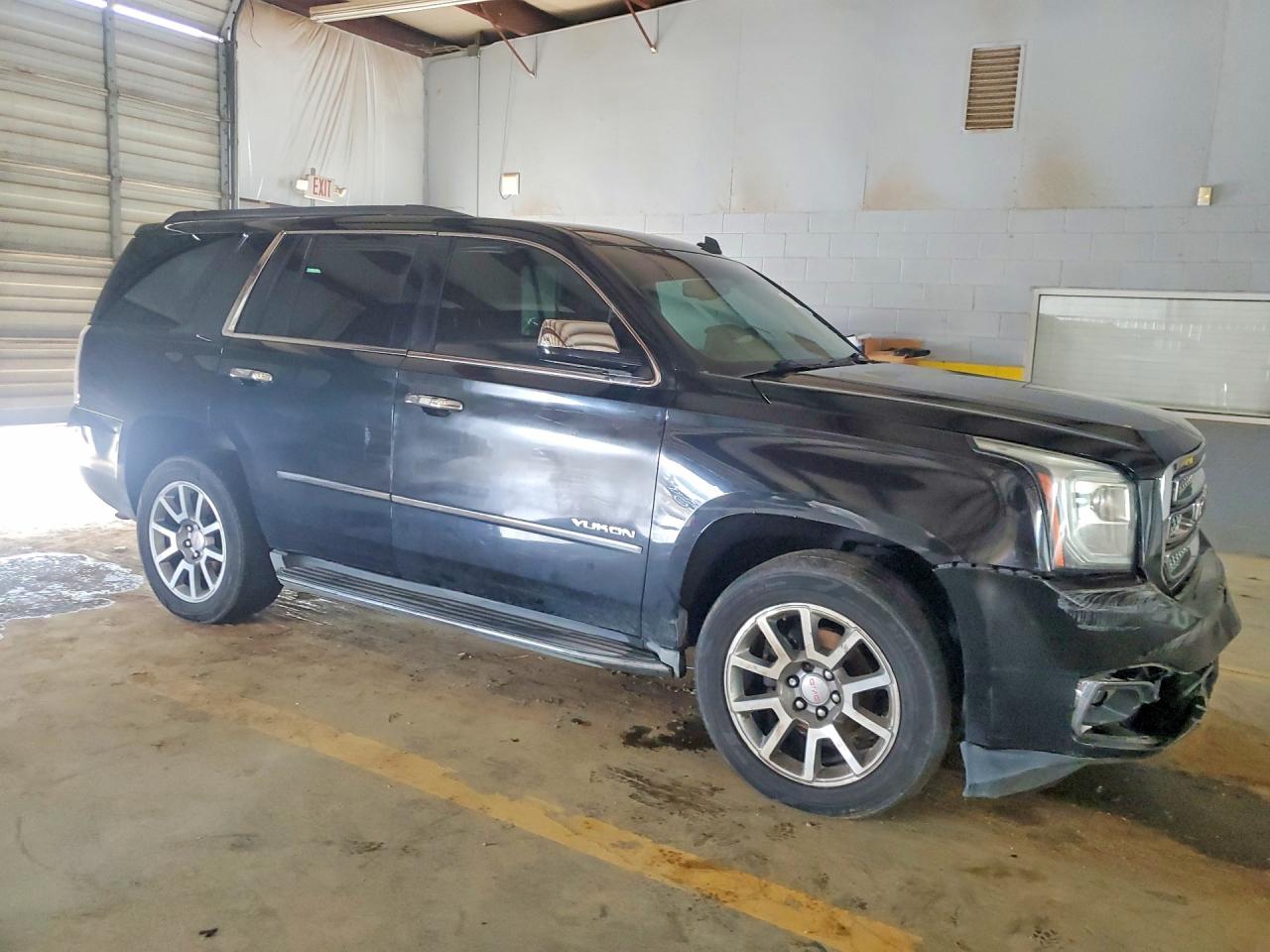 2015 Gmc Yukon Sle Black vin: 1GKS2AKC5FR274383