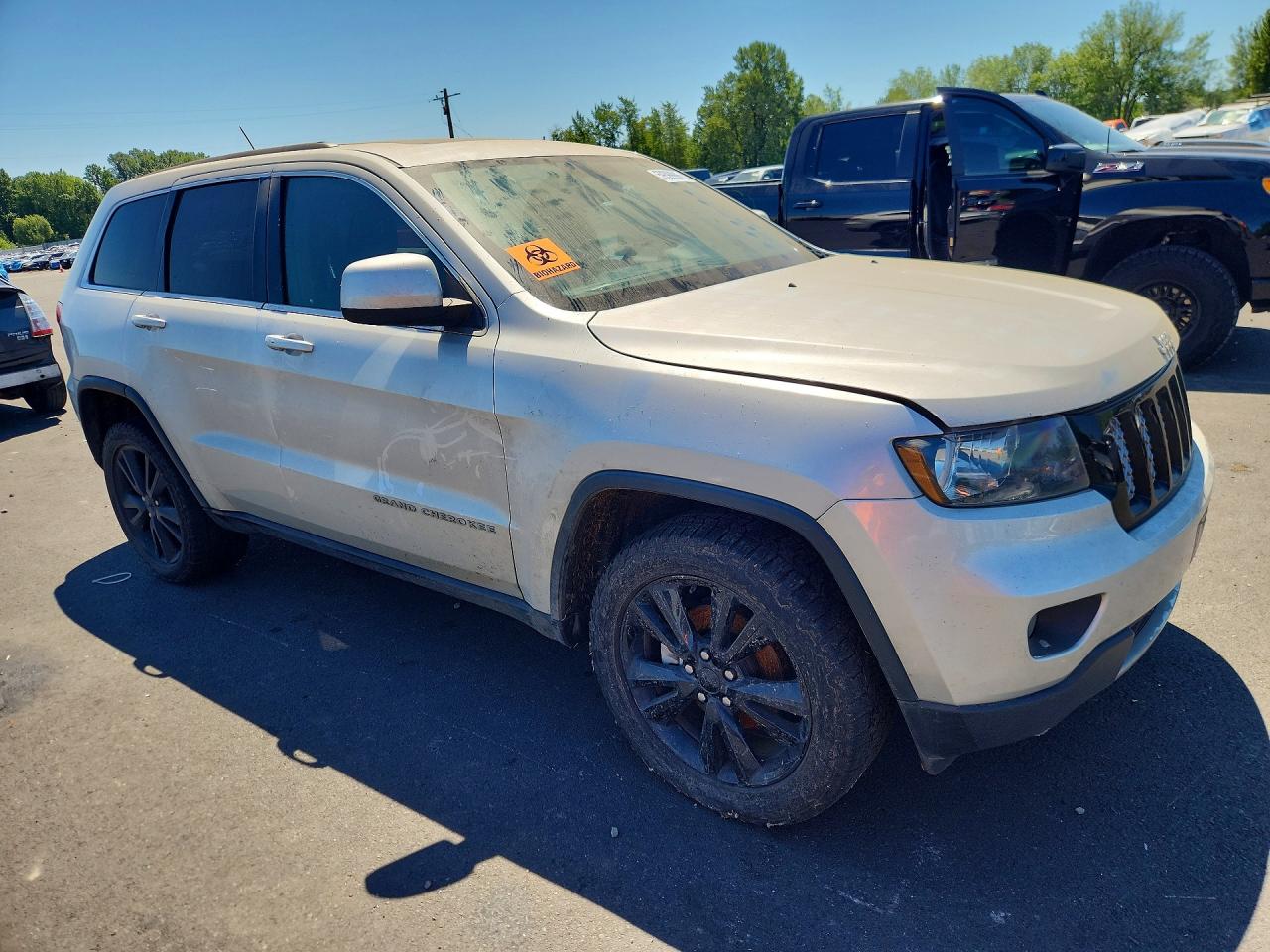 2013 Jeep Grand Cherokee Laredo Silver vin: 1C4RJEAG5DC588432