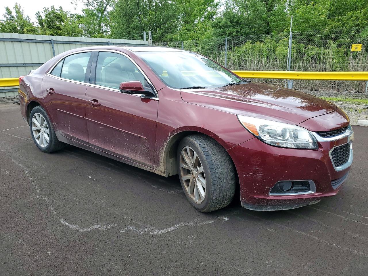 2015 Chevrolet Malibu 2lt Maroon vin: 1G11D5SL6FF111826