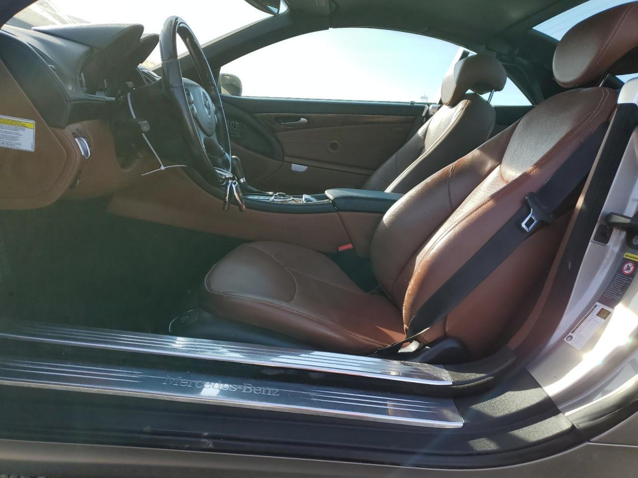 2007 Mercedes-benz Sl 550 Silver vin: WDBSK71F47F118475
