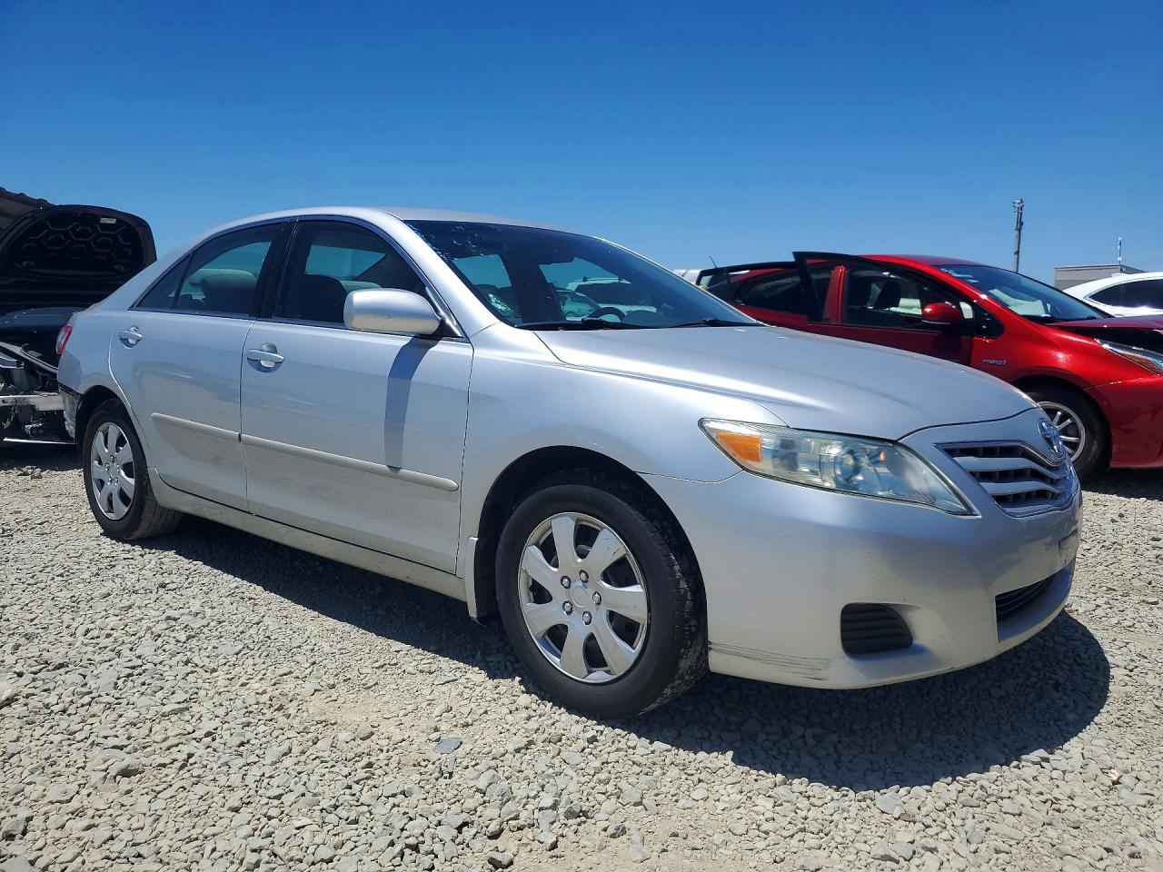 2010 Toyota Camry Le Серый vin: 4T1BF3EK5AU041930