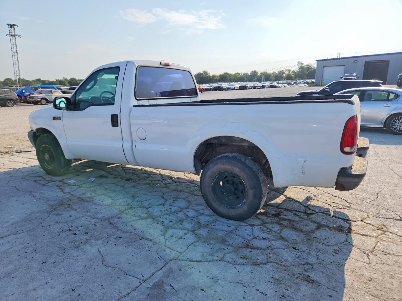 2004 Ford F250 Super Duty White vin: 1FTNF20L04EC25800