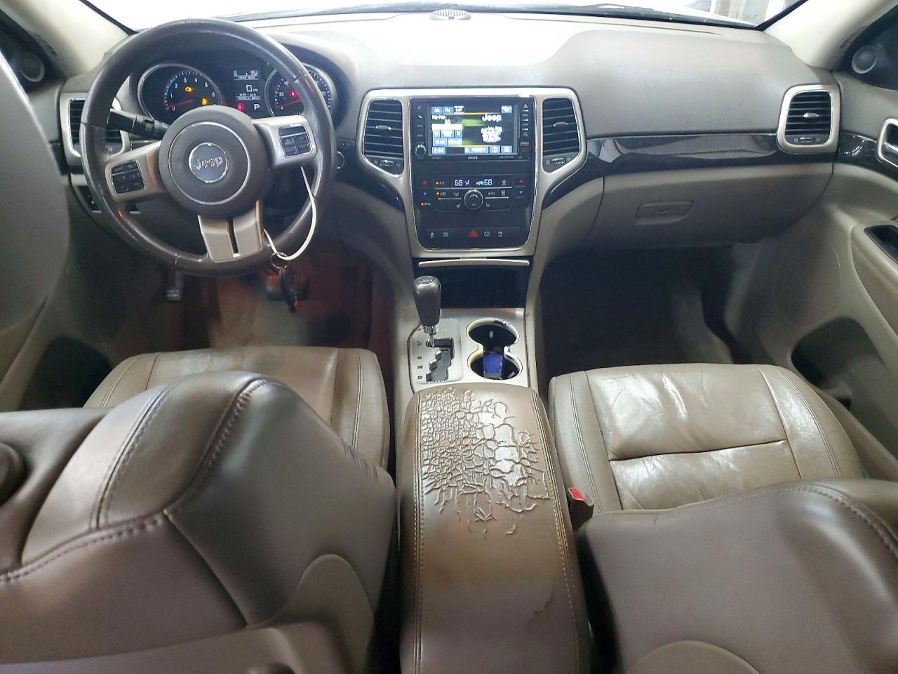 2013 Jeep Grand Cherokee Laredo Угольный vin: 1C4RJFATXDC503295