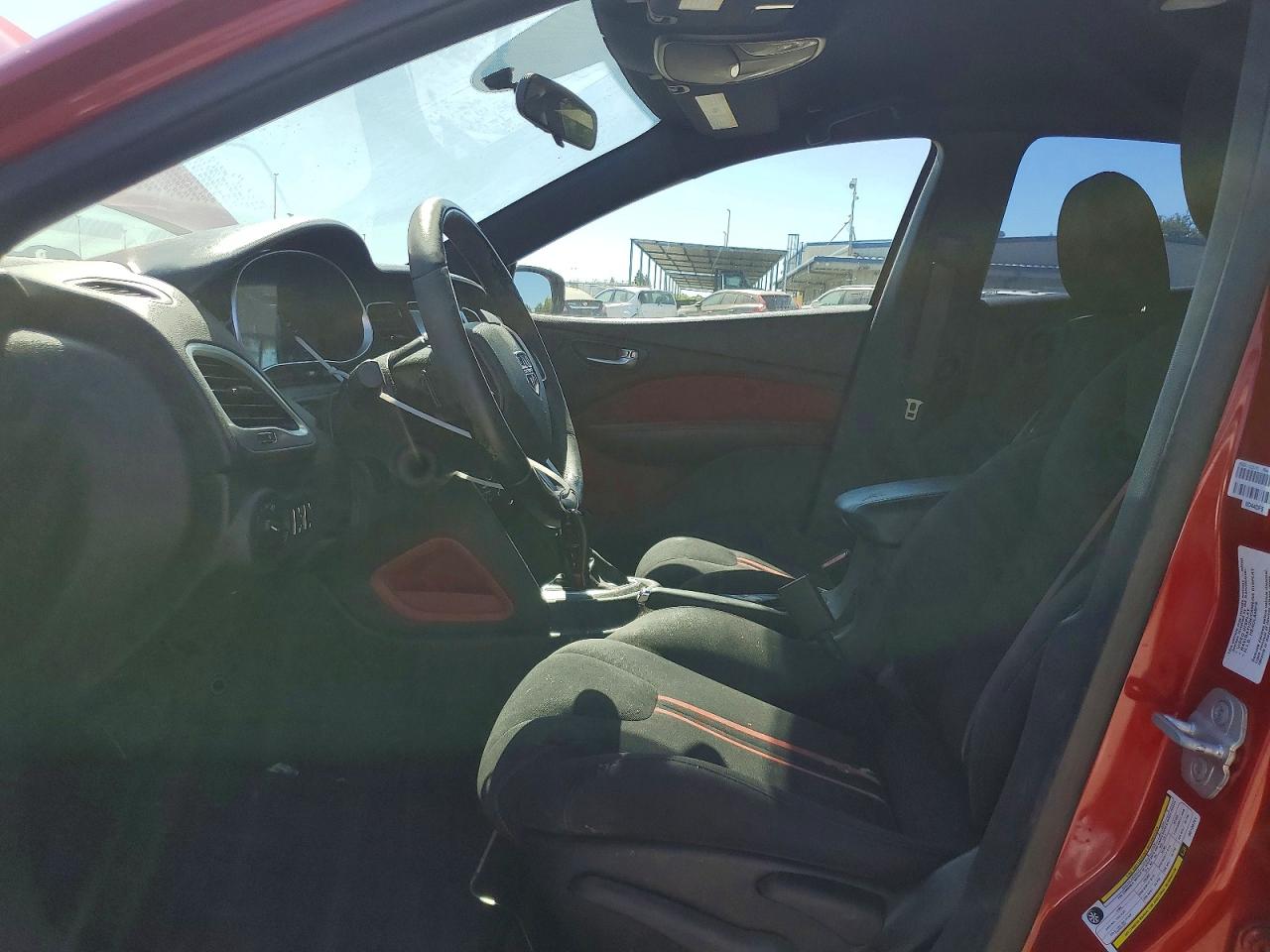 2013 Dodge Dart Sxt Красный vin: 1C3CDFBH2DD135751
