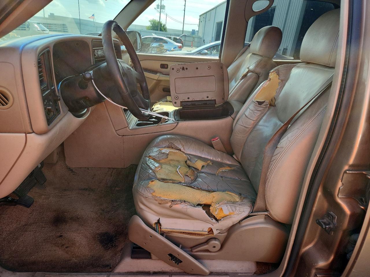 2003 Gmc Yukon Xl C1500 Tan vin: 1GKEC16Z73R219311