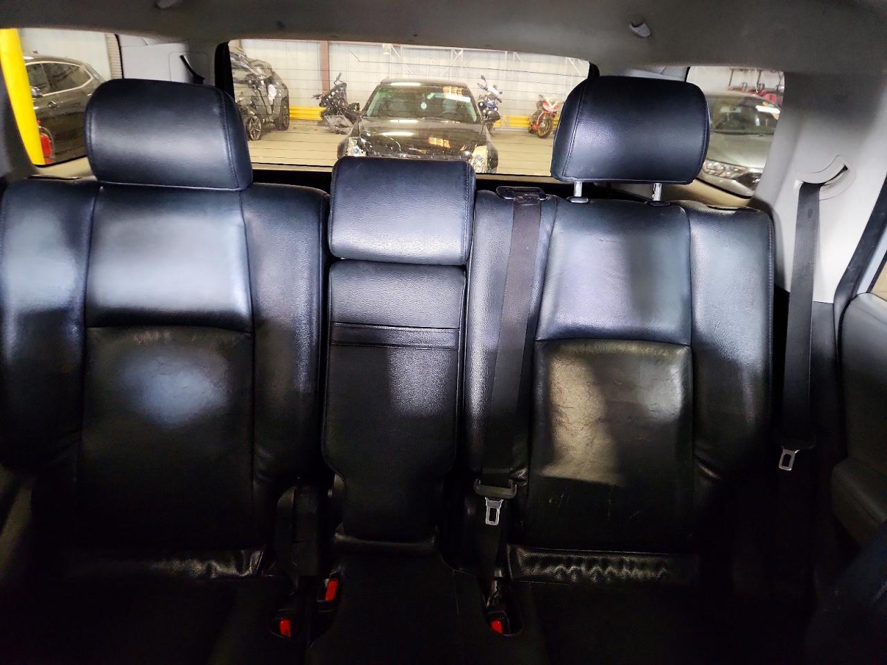 2011 Toyota 4runner Sr5 Silver vin: JTEZU5JR1B5032575