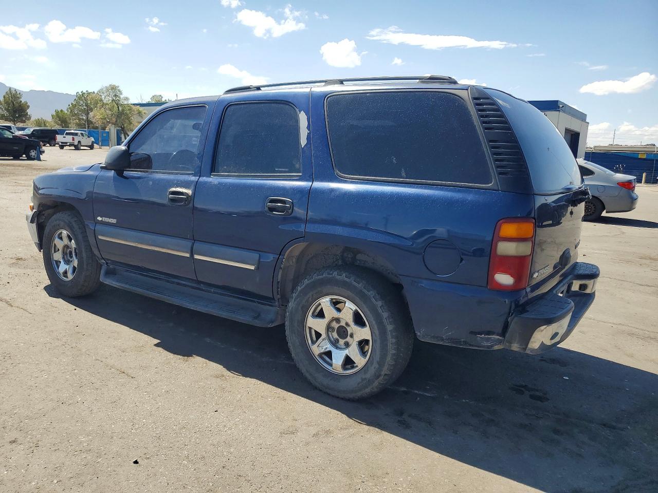2003 Chevrolet Tahoe C1500 Blue vin: 1GNEC13V63R135209