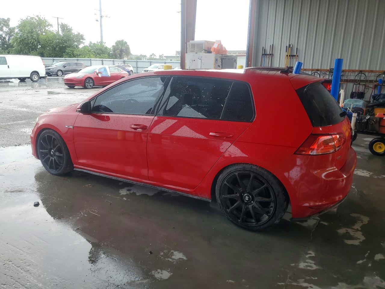 2015 Volkswagen Gti Red vin: 3VW4T7AU1FM014110