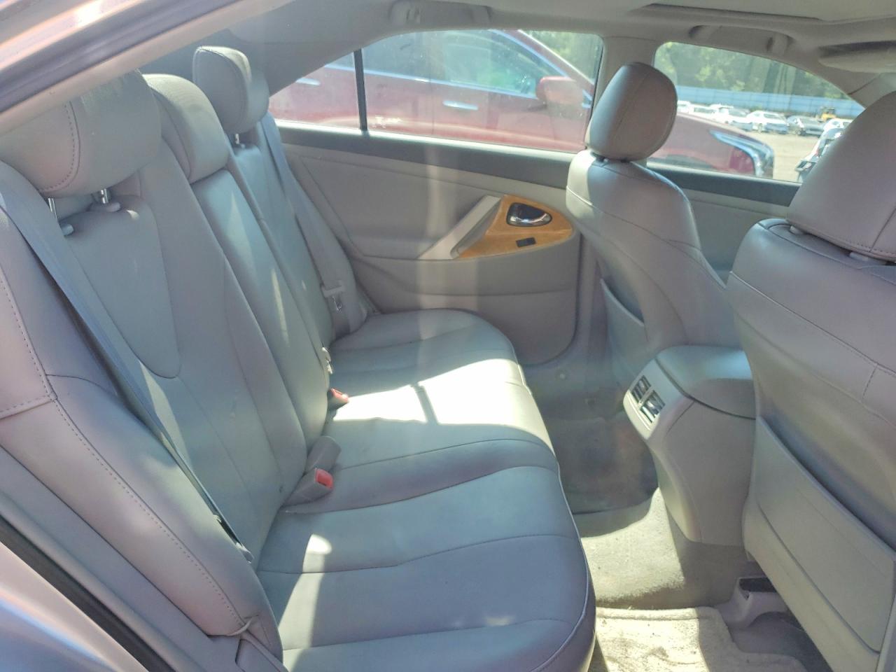 2007 Toyota Camry Xle V6 Silver vin: 4T1BK46K67U543435