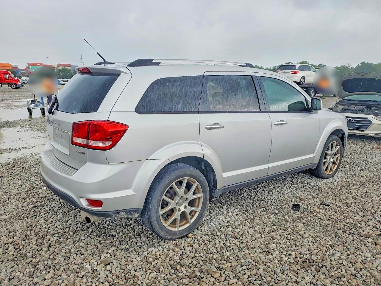 2011 Dodge Journey Crew Серебряный vin: 3D4PG3FG9BT540052