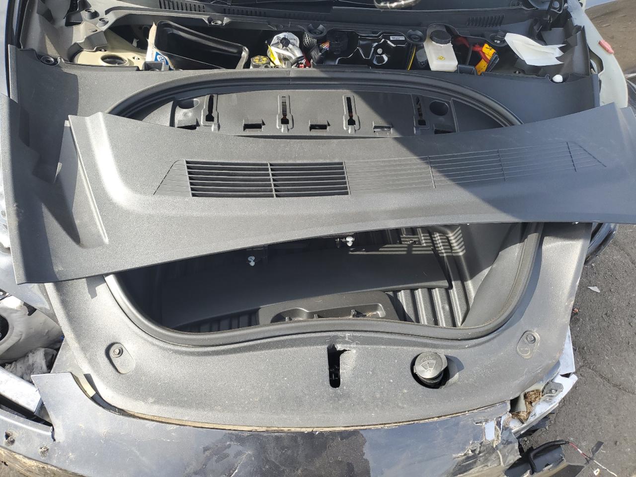 2024 Tesla Model 3 Серый vin: 5YJ3E1EB7RF740240