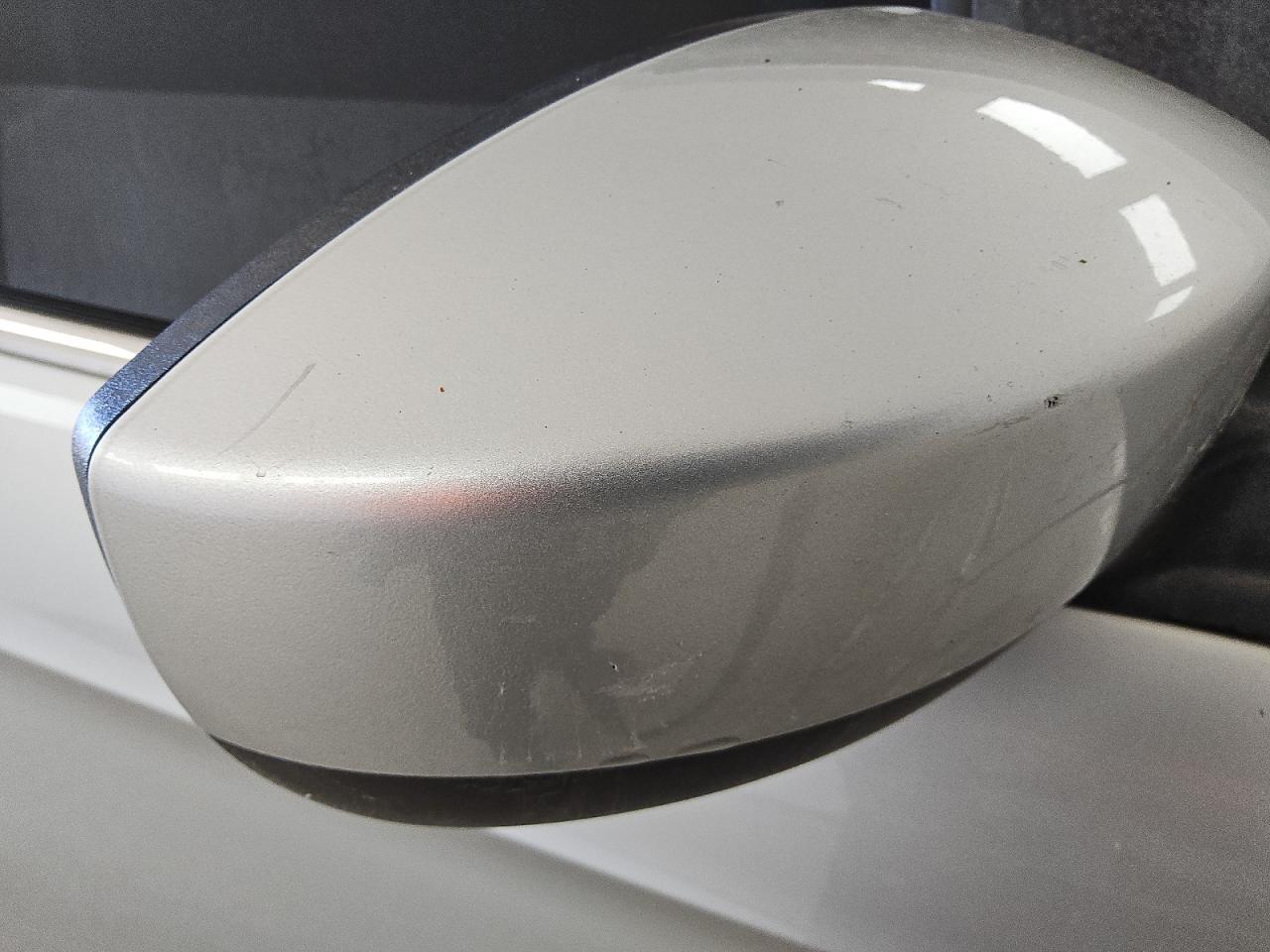 2014 Ford Escape Se Silver vin: 1FMCU9G9XEUC09574 Damage: Rf Mirror Cover, Scraped, 3 To 4 Inches