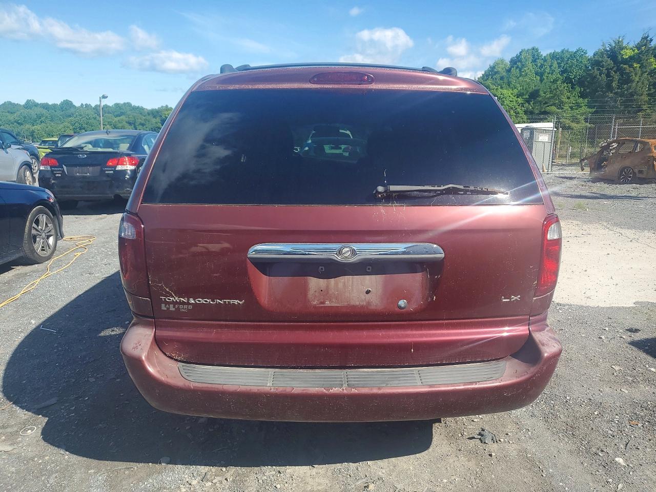 2002 Chrysler Town & Country Lx Maroon vin: 2C4GP44352R693436